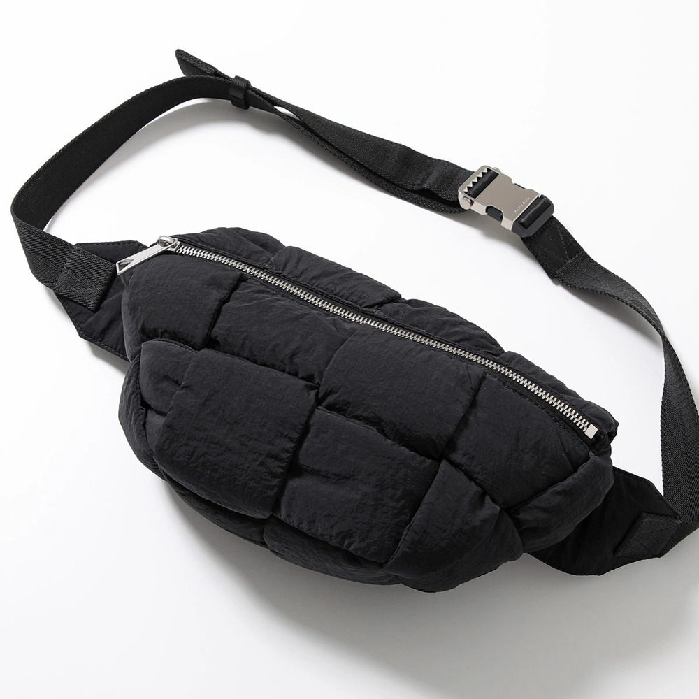 BOTTEGA VENETA Cassette Body Bag Maxi Intrecciato Belt